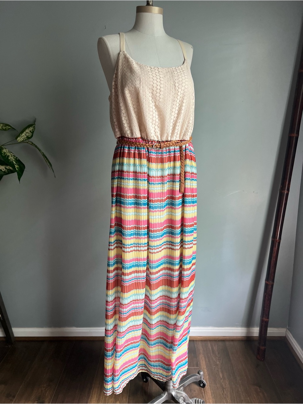 As U Wish Lace Knit and Print Tank Top Size 1X